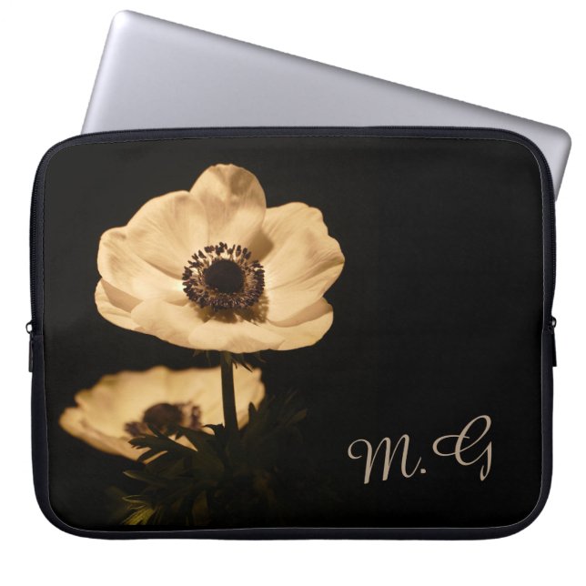 Capa Para Notebook Elegant Anemone Flowers Initials (Frente)