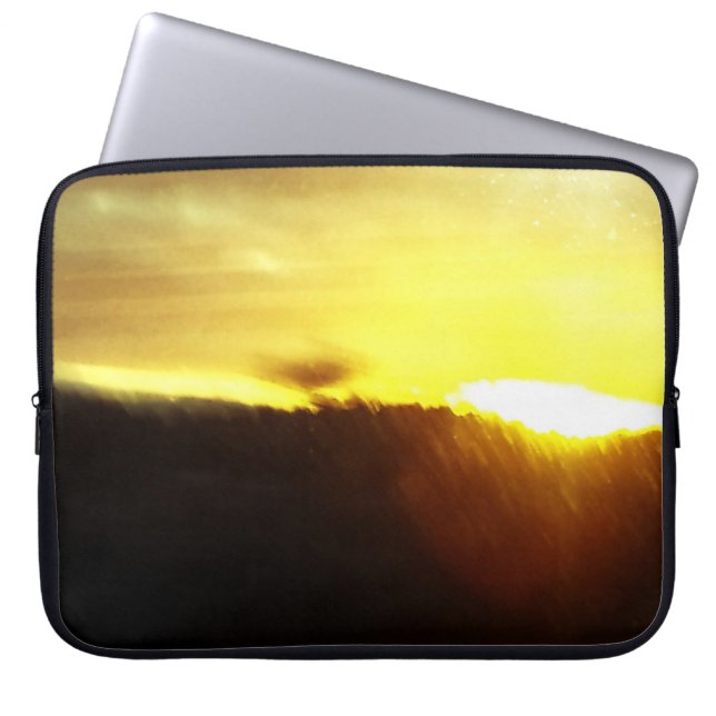 Capa Para Notebook Eletrônicos Manga laptop design (Frente)