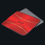 Capa Para Notebook Ênfase dourada do Fundo Vermelho<br><div class="desc">Imagem de fundo metálico vermelho com sotaque de duas listras de ouro brilhante. Monograma opcional.</div>