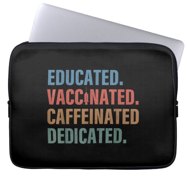 Capa Para Notebook Enfermeiro Dedicado Educado Vacinado Cafeinado (Frente)