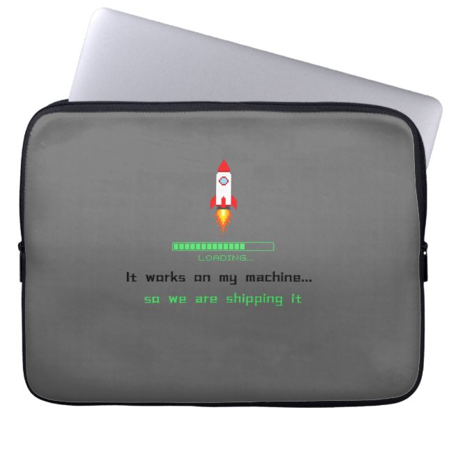 Capa Para Notebook Engenheiro de Software Engraçado Enviando-o  (Frente)