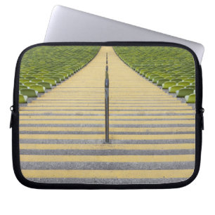 Capa Para Notebook Escadaria do estádio entre fileiras de assentos