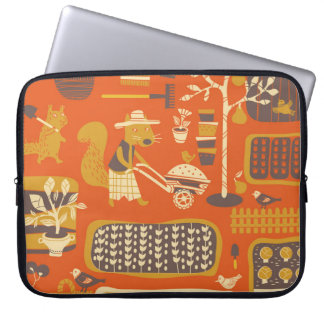 Capa Para Notebook Esquilos de Jardim: Cena de Animais Whimsical
