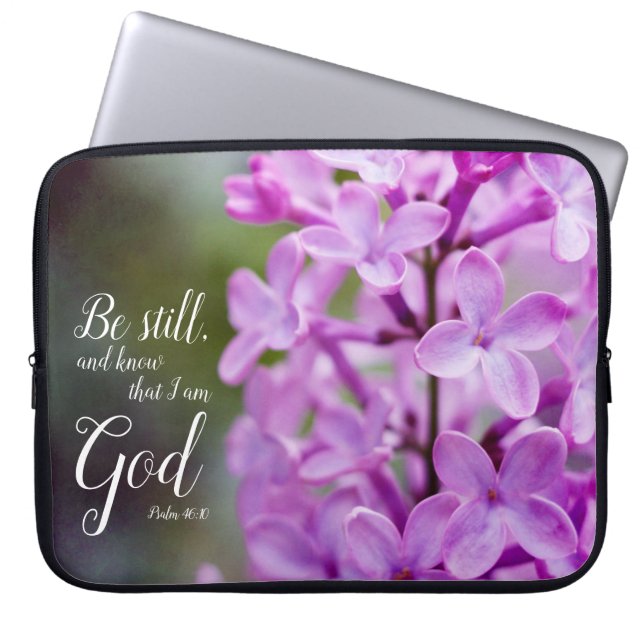 Capa Para Notebook Estar Psalm 46:10 Flores Lilases Roxas (Frente)