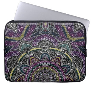 Capa Para Notebook Estrelas sagrados e laço da mandala roxos e preto