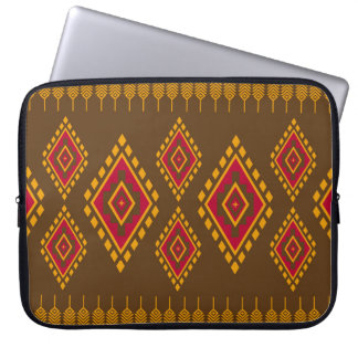 Capa Para Notebook Etnia geométrica, design tradicional, sem costura