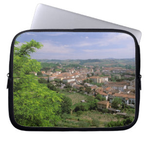 Capa Para Notebook Europa, Itália, Toscana, Certaldo. Colina medieval