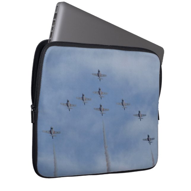 Capa Para Notebook F/A-18 Fighter Plane Air Show Stunt (Frente Esquerda)
