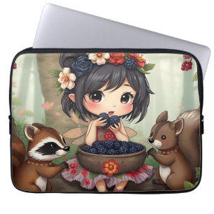 Capa Para Notebook Fada Chibi Comendo Amoras com Amigos da Floresta