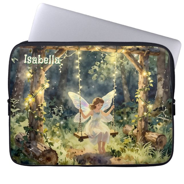 Capa Para Notebook Fada Encantada em um Balanço numa Floresta Mágica (Frente)