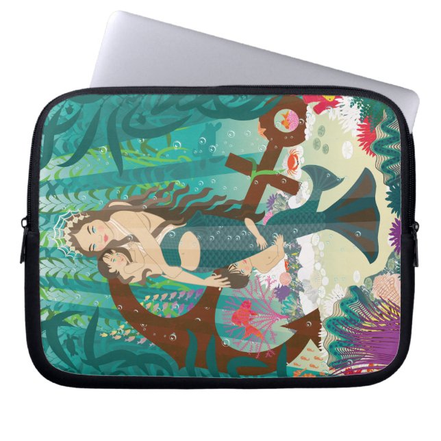 Capa Para Notebook Família Sereia (morenas) (Frente)