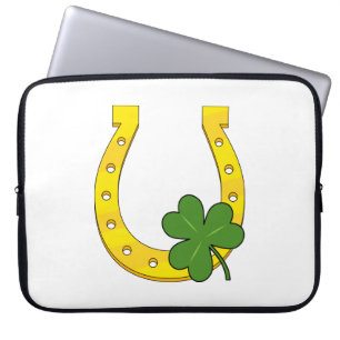 Capa Para Notebook Ferradura de Ouro Sortudo com Shamrock em Branco