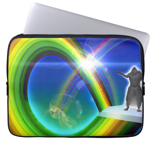 Capa Para Notebook Figura Misteriosa no Stargate Inter-Dimensional (Frente)