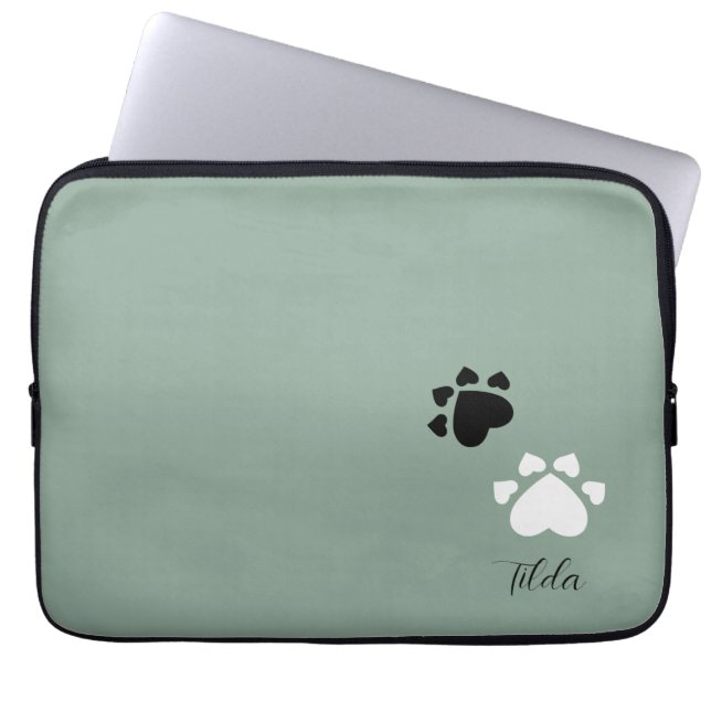 Capa Para Notebook Filhote Preto E Branco Coração Patas  (Frente)