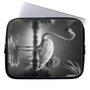 Capa Para Notebook Flamingo numa Piscina