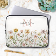 Floral de Prado de Flores Silvestres com Monograma