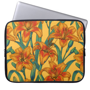 Capa Para Notebook Flores do dia, azuis e amarelas,