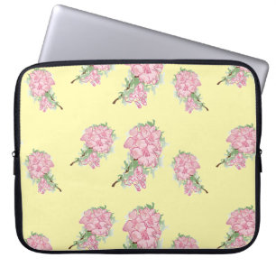 Capa Para Notebook Flores rosa no amarelo
