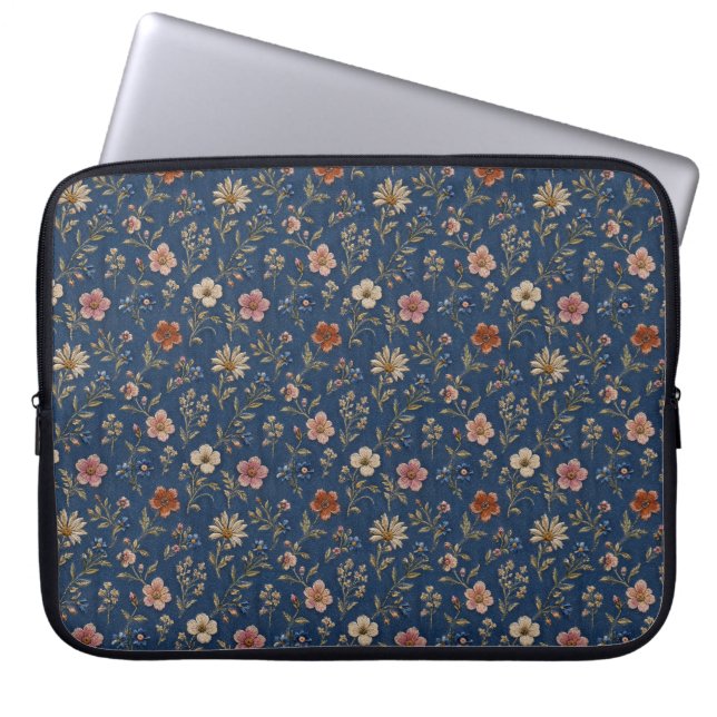 Capa Para Notebook Flores silvestres simples bordadas em fundo de jea (Frente)