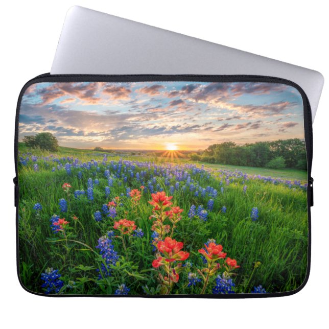 Capa Para Notebook Flowers | Texas Bluebonnets & Indian Paintbrush (Frente)