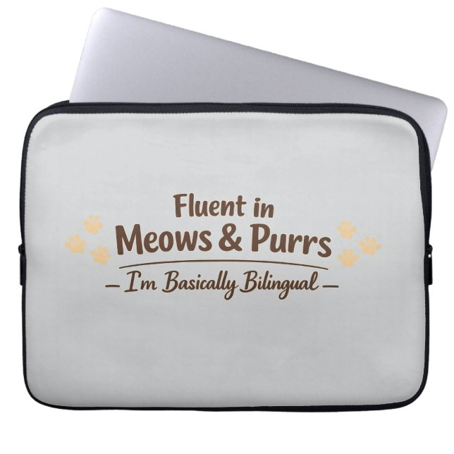 Capa Para Notebook Fluent in Meows & Purrs Funny Cat Lover Gift (Frente)