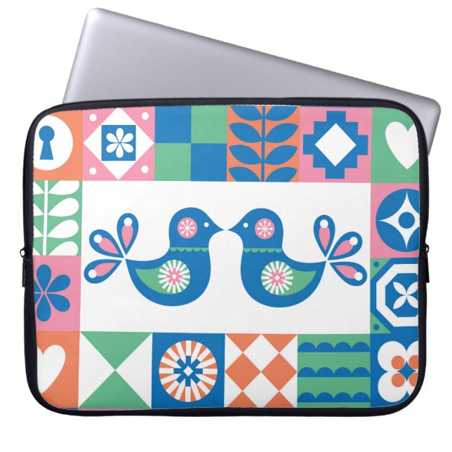 Capa Para Notebook Folclore Floral Card: Design escandinava. (Frente)