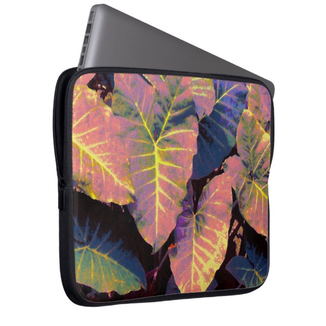 Capa Para Notebook Folhas de elefante em pastos tropicais (Frente Esquerda)