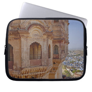 Capa Para Notebook Forte de Mehrangarh pairando sobre Jodhpur, O Azul