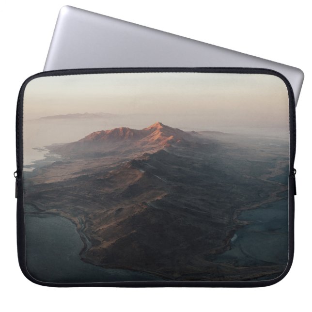 CAPA PARA NOTEBOOK FOTO AERIAL DA ILHA (Frente)