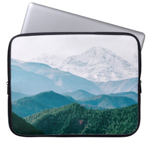 CAPA PARA NOTEBOOK FOTOGRAFIA AERIAL DA MONTANHA E ÁRVORE