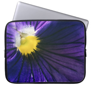 Capa Para Notebook Fotografia macro pansy elegante