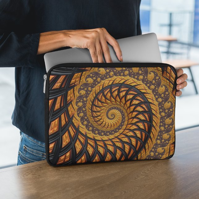 Capa Para Notebook Fractal Espiral Dourado abstrato preto (Criador carregado)