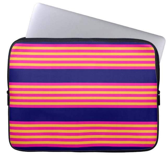 Capa Para Notebook Fuchsia e listras amarelas com azul-marinho (Frente)