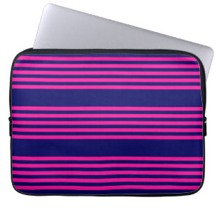 Capa Para Notebook Fuchsia e padrão de cinco faixas azul marinho