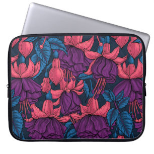 Capa Para Notebook Fúcsia em azul e roxo
