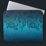 Capa Para Notebook Fundo Azul Metálico com rendas de salsa pretas<br><div class="desc">Azul aqua metálico Elegante,  azul de alumínio escovado com um fundo de aparência floral preto.</div>