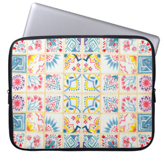 Capa Para Notebook Fundo cortado com ornamentos orientais. Watercol