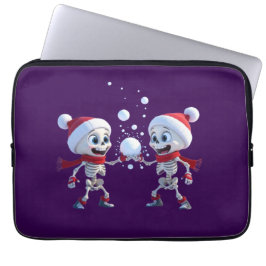 Capa Para Notebook Funny Santa Skeletons Having a Snowball Fight