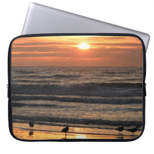 Capa Para Notebook Gaivotas pelo mar ao pôr do sol