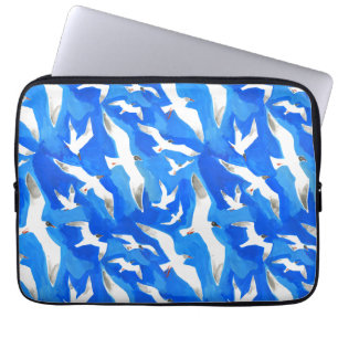 Capa Para Notebook Gaivotas voadoras em azul-céu