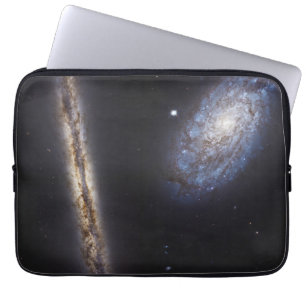 Capa Para Notebook Galáxia Edge-On Ngc 4302 E Galáxia Inclusa 4298