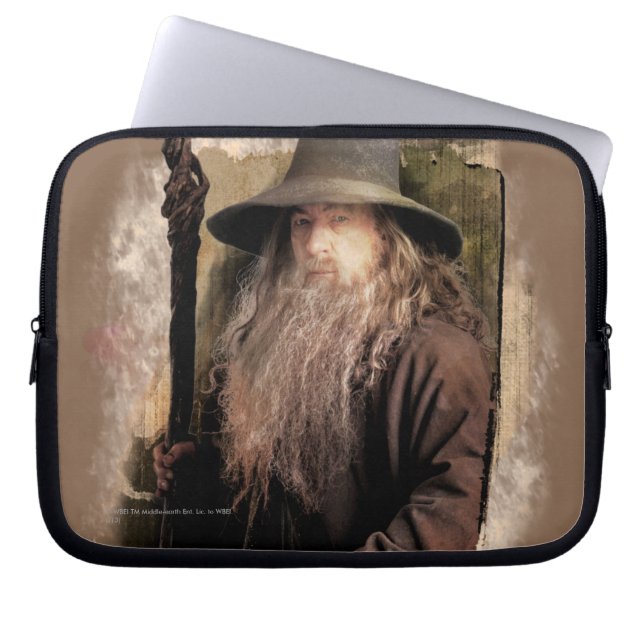 Capa Para Notebook Gandalf com Funcionarios (Frente)