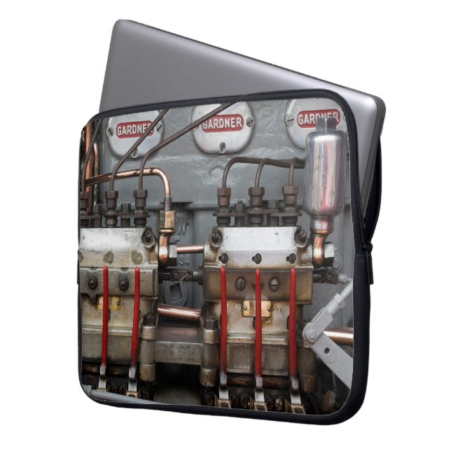 Capa Para Notebook Gasóleo para asas (Frente Esquerda)