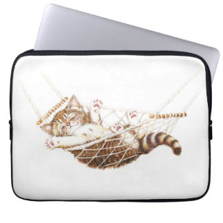 Capa Para Notebook Gatinho bonito no hammock