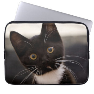 Capa Para Notebook Gatinho preto e branco bonito do smoking