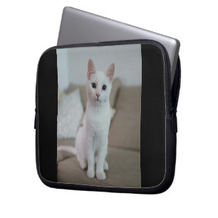 Capa Para Notebook Gato branco   Zazzle_Growth.