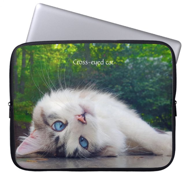 Capa Para Notebook Gato De Olhos Cruzados (Frente)