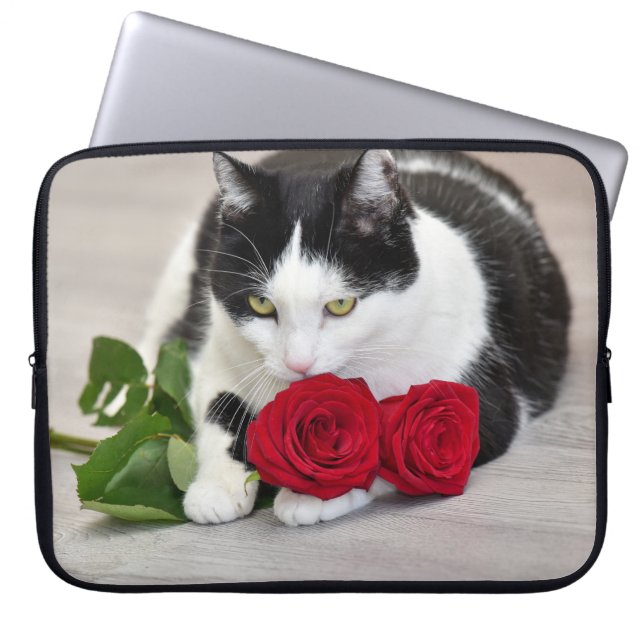 Capa Para Notebook Gato fofo com a rosa vermelha (Frente)