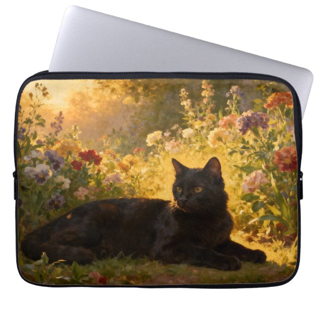 Capa Para Notebook Gato Preto nas Flores I (Frente)