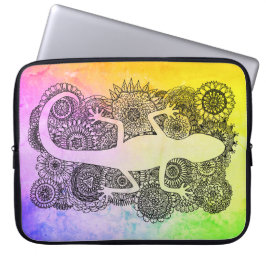 Capa Para Notebook Gecko sitzt auf Blumen Mandala